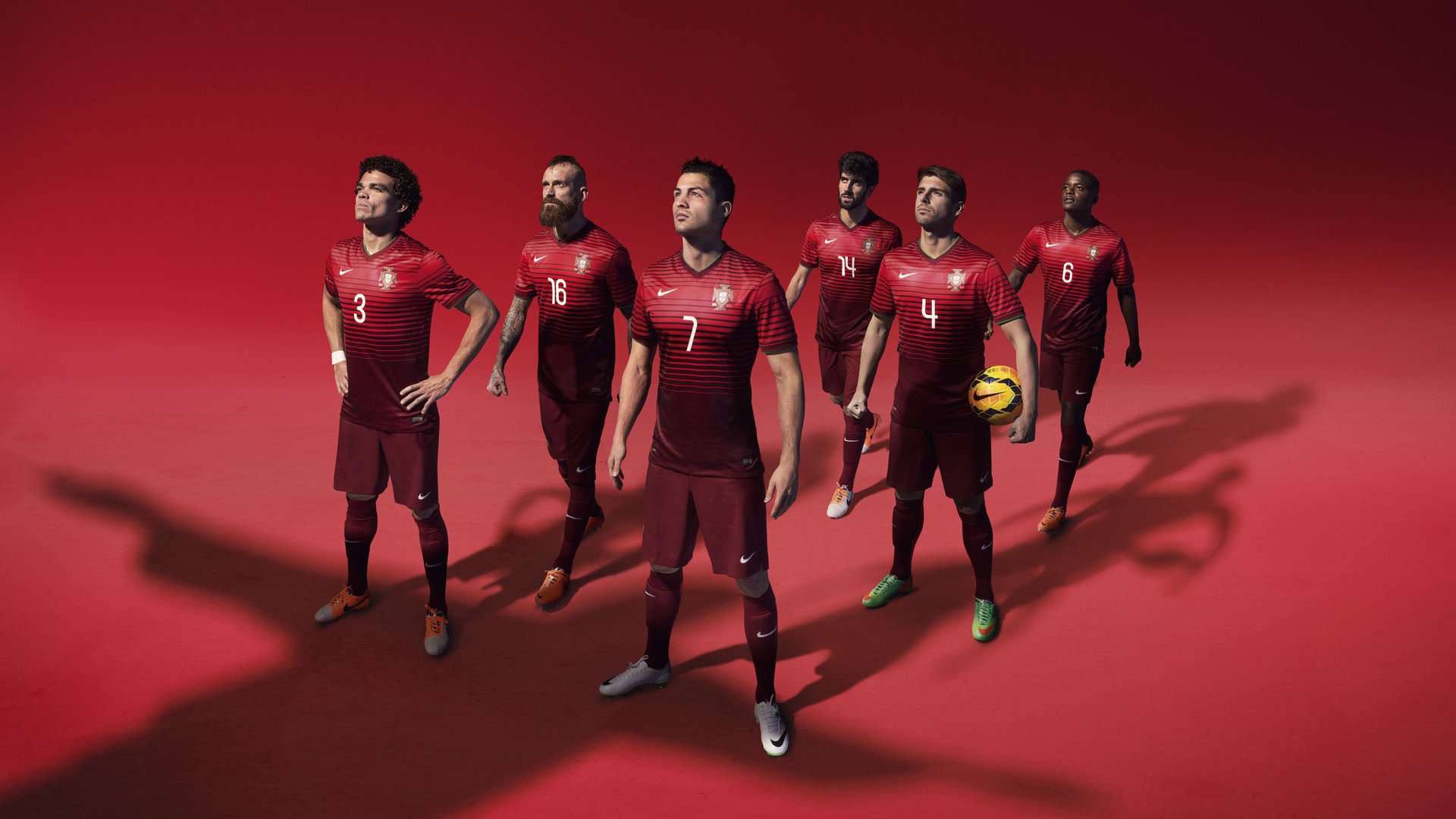 开云品牌-“黄金一代”欧冠传说：那些永恒的辉煌时刻，欧冠经典